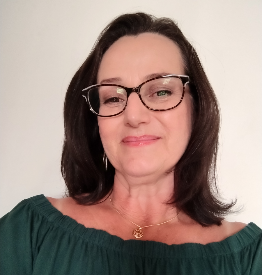 Claudia Viri, contadora de projetos culturais